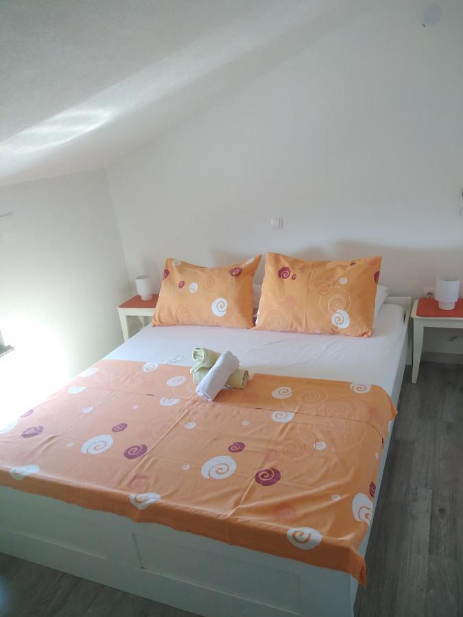 Apartments Nina Ravni Cameră foto